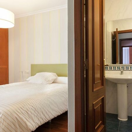 Zafiro Suites Сантьяго-де-Компостела Экстерьер фото